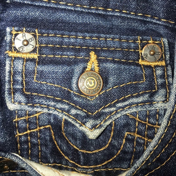 True religions - Picture 3 of 6
